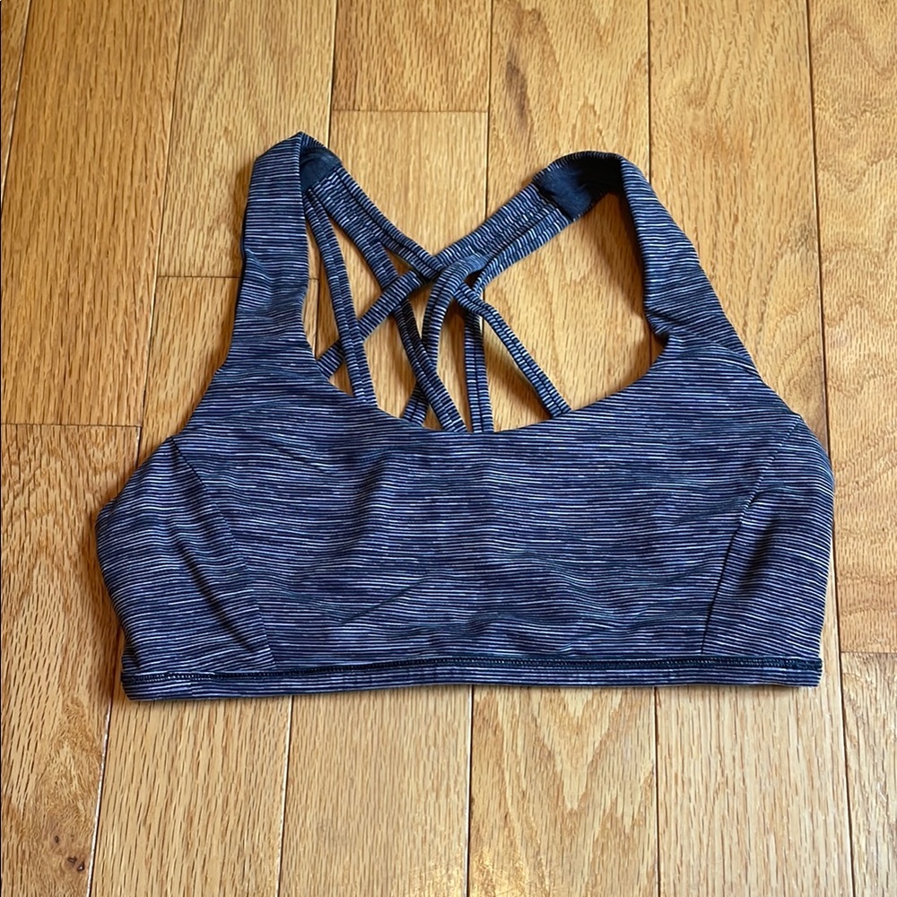 Women's Strappy Sports Bra - Gray